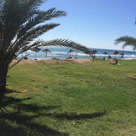 Sea And Sky - Opposite Long شقة *